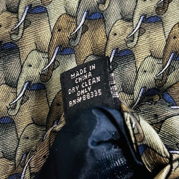 Nature Conservancy African Elephant Vintage Tie - Picture 2 of 4
